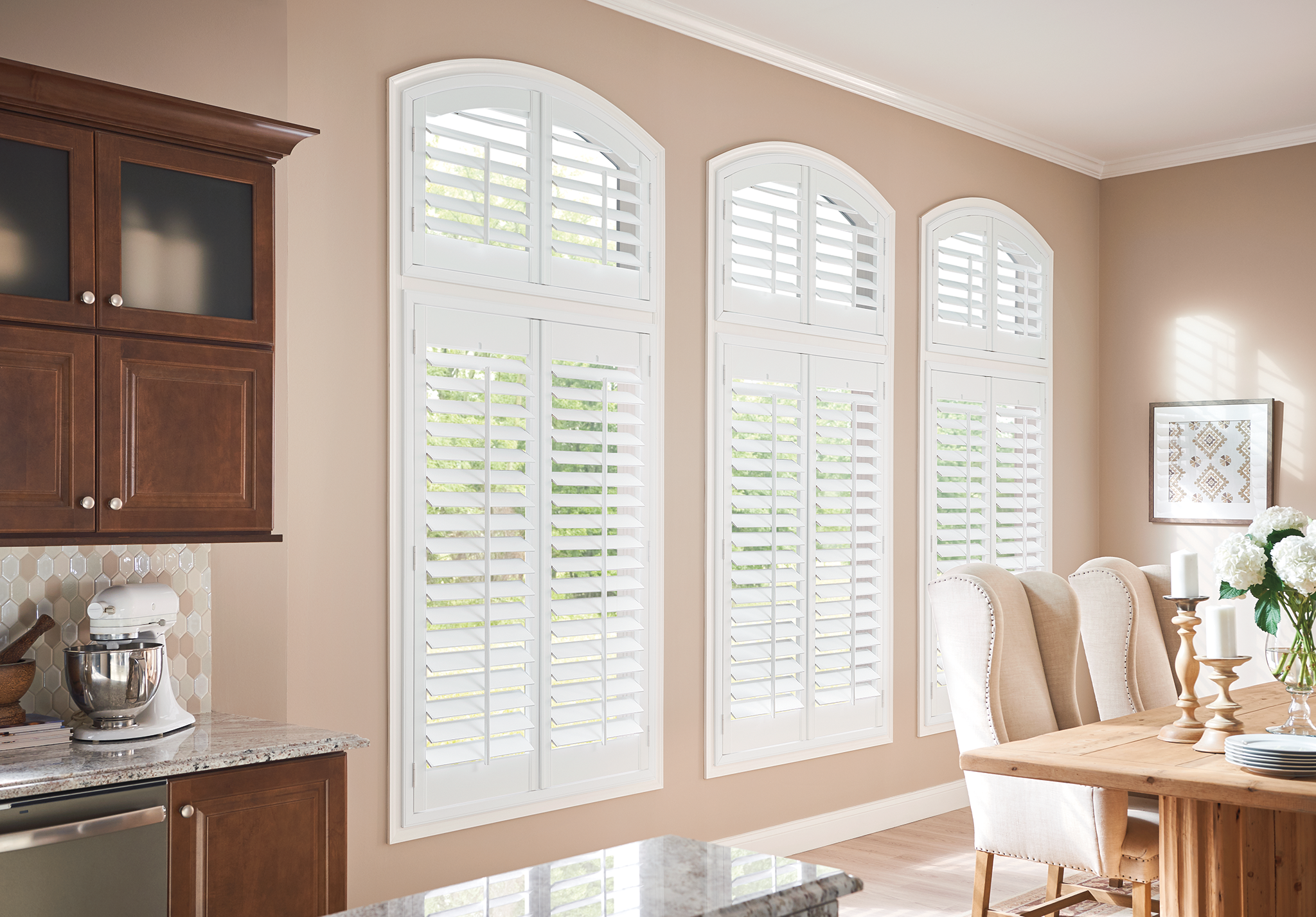 10 Graber-2051-Wood-Shutters-RS17-V1.png